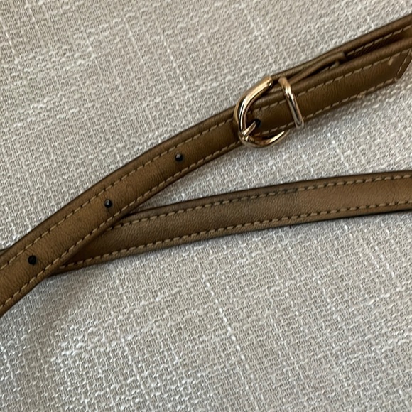 Liz Claiborne Cross Body Purse - Picture 6 of 14